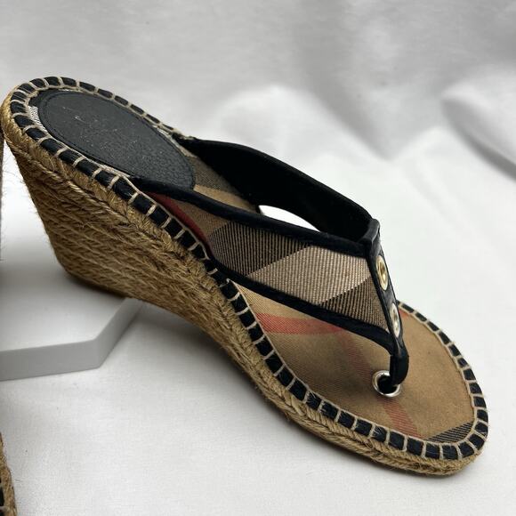 Burberry Nova Check Canvas Thong Wedge Espadrilles Size 37 US Women's 6-6.5 - Picture 3 of 10
